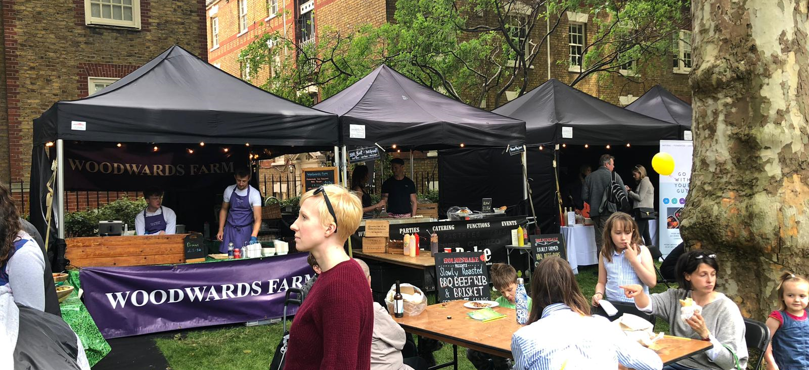 black-gazebo-hire-market-stalls